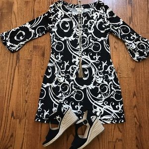 Black and white print dress